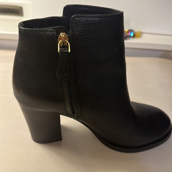 Tory Burch Ankle Boots - Picture 4 of 8